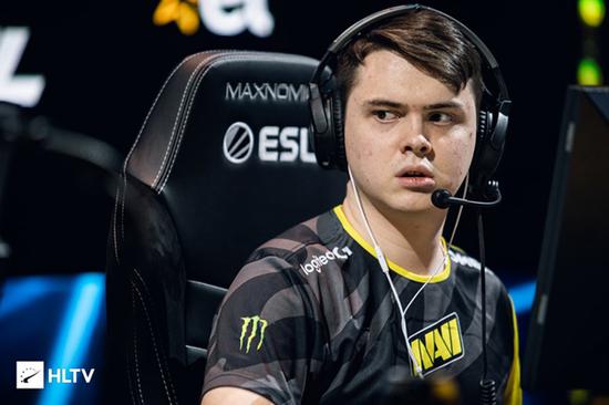 无畏契约新套装多弥尔的复仇上线售6360点券